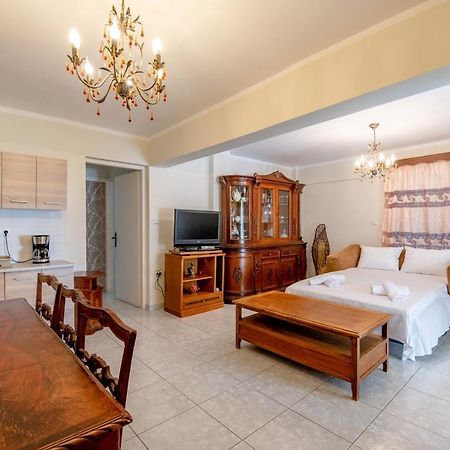 Evie'S Cozy Apartment Афіни Екстер'єр фото